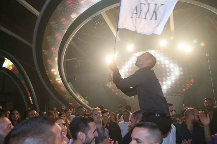 רגע לפני החופה: תמונות זוגיות מרהיבות באיטליה 27