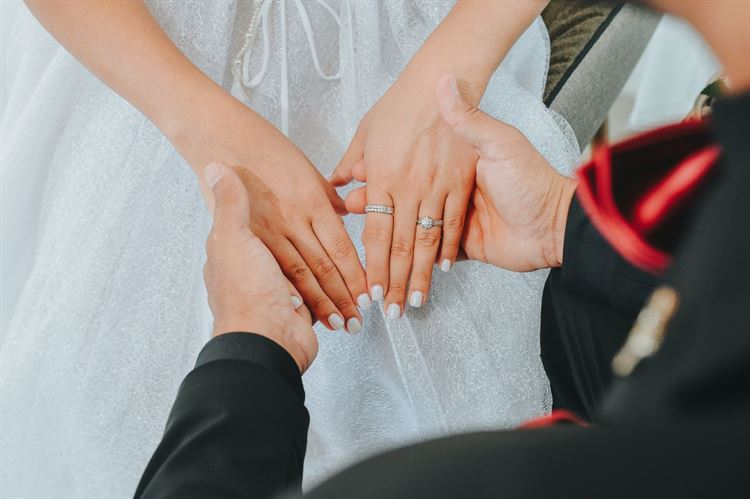 רגע לפני החופה: תמונות זוגיות מרהיבות באיטליה 12