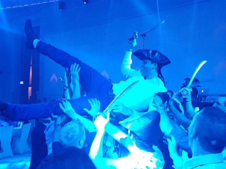 חתונה מהסרטים: גם שודדי הקאריביים היו שם 17