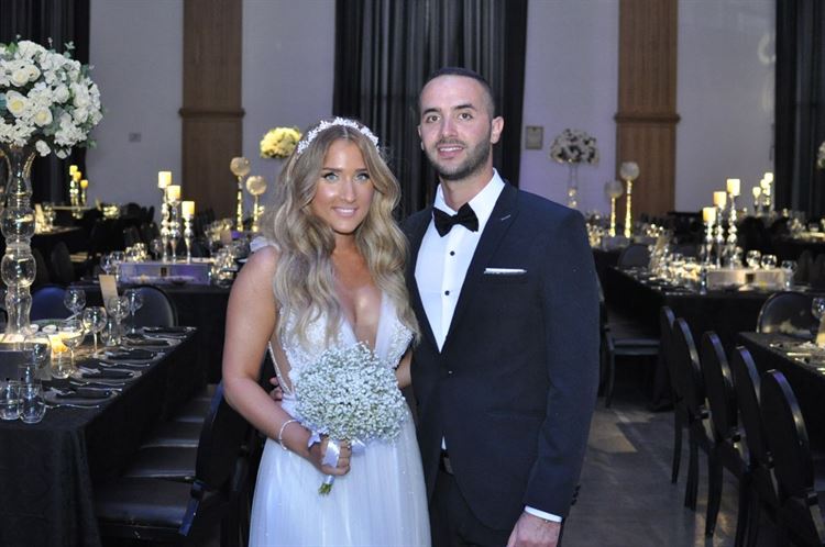 סיפור אהבה שהתחיל מקצוות שונים 26