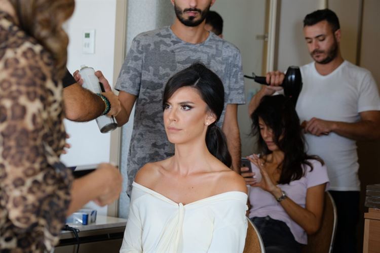 מקושרת: הכלה המדהימה שאסור לכם לפספס 12