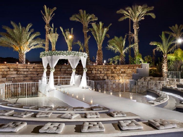 לפני שהעונה החמה נגמרת: חתונה בדקה ה-90 13