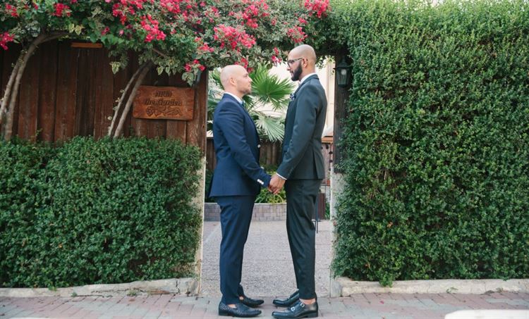 לשבור שעון חול: החתונה הגאה של רובי ורועי 2