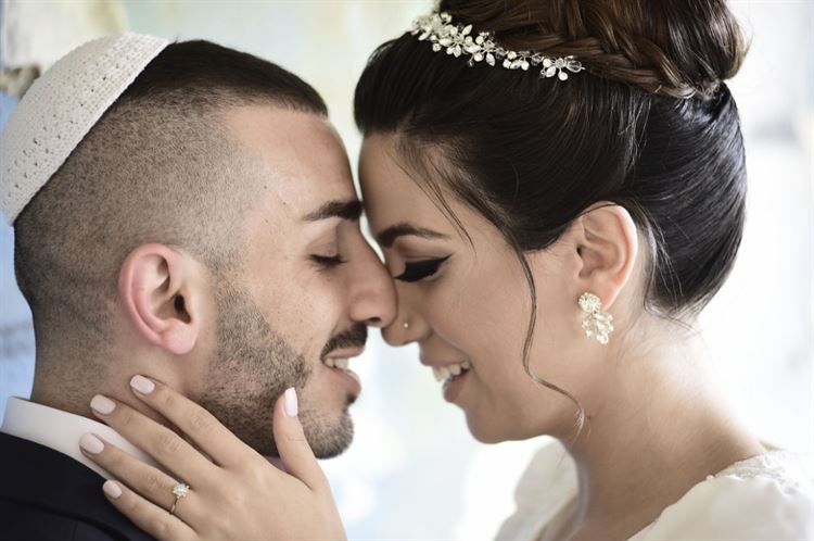 המפתיע ממפתיע פתור: הצעת נישואין עם טוויסט 5