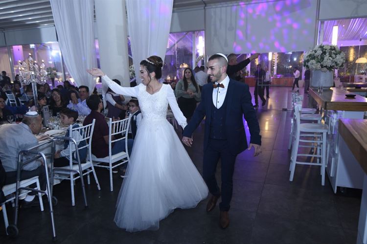 המפתיע ממפתיע פתור: הצעת נישואין עם טוויסט 22