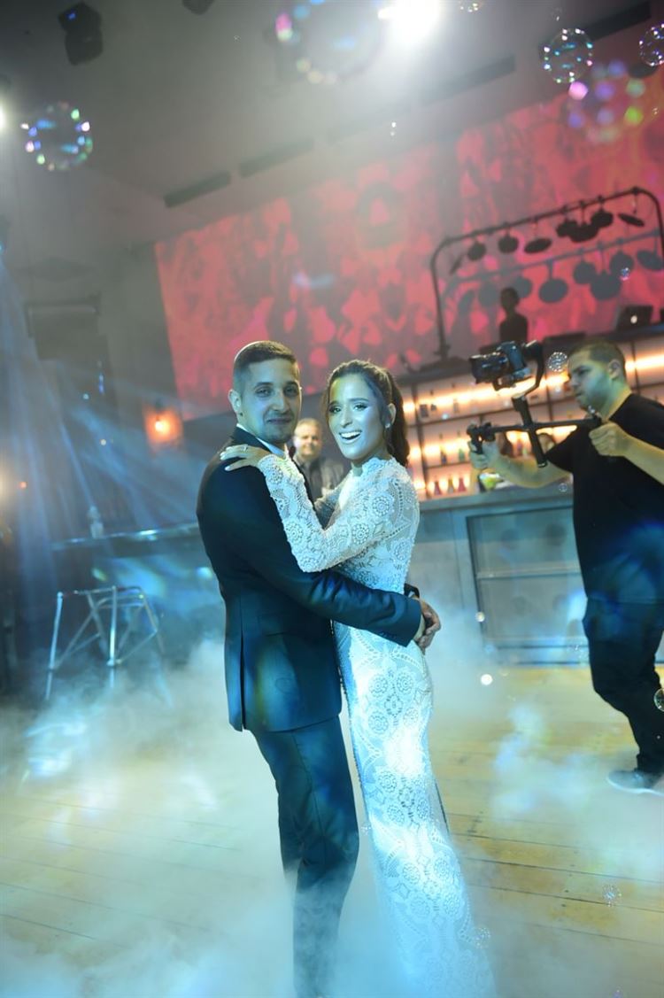 מה הפך את החתונה הבאה לנושא חם לשיחה? 18