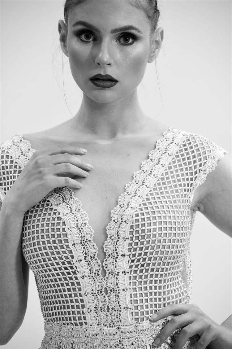 קלאסי, נקי ולא מתאמץ: אמורה מפתיעה 15