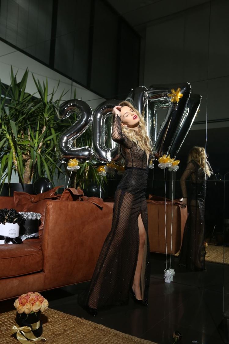 מלווה בחתונה? נא להתלבש בהתאם 6