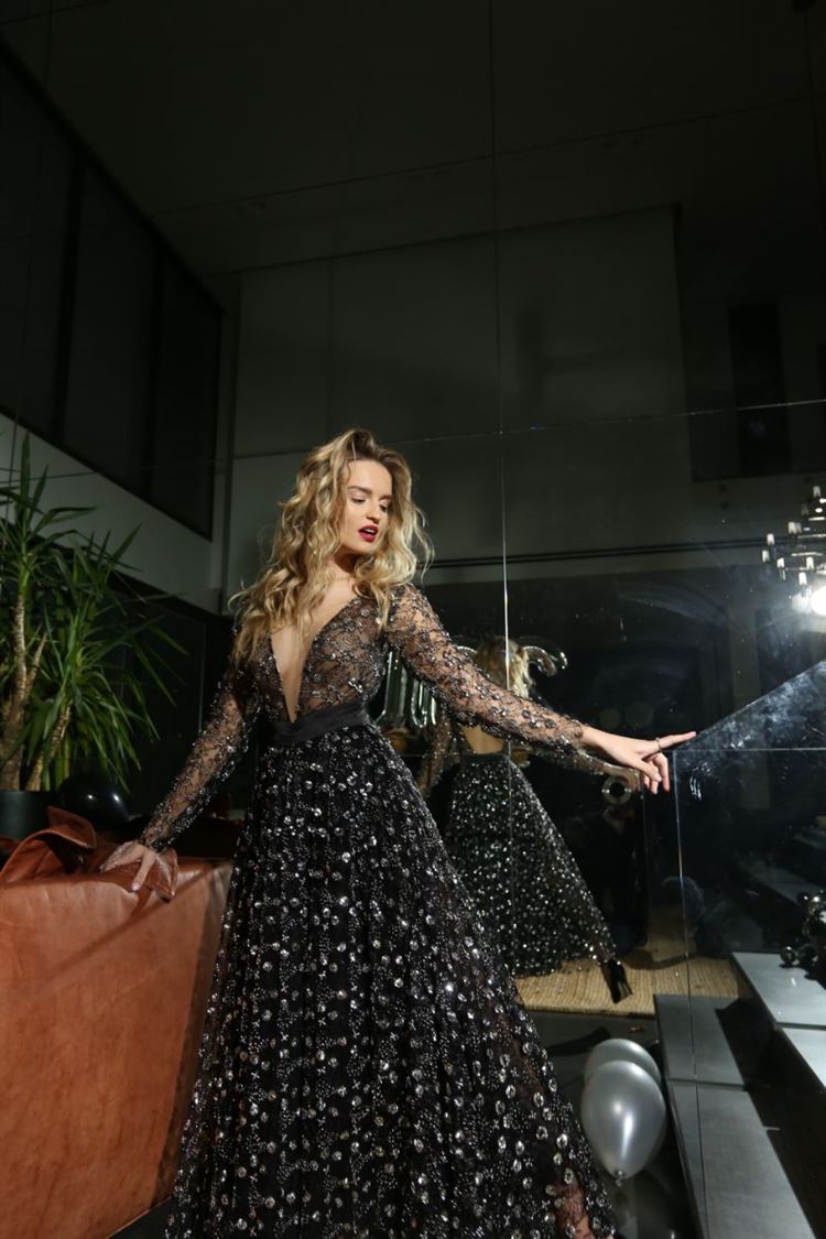 מלווה בחתונה? נא להתלבש בהתאם 2