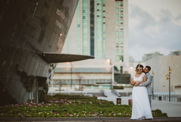 הפכים נמשכים: הצעת נישואין מפתיעה 9