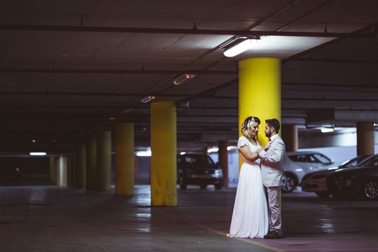 הפכים נמשכים: הצעת נישואין מפתיעה 10