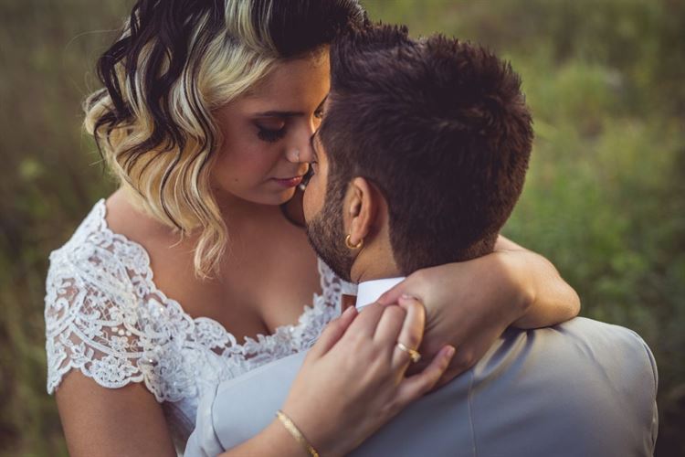 הפכים נמשכים: הצעת נישואין מפתיעה 14