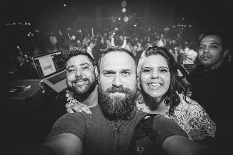 הפכים נמשכים: הצעת נישואין מפתיעה 29