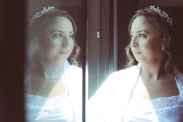 באה לסליחות ויצאה עם טבעת 12