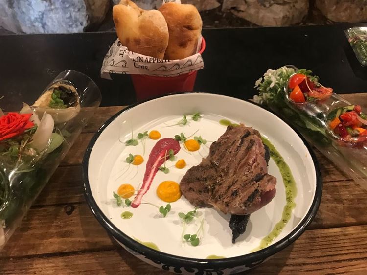 צפו: פיסת גן העדן הכי פסטורלית בשרון 15