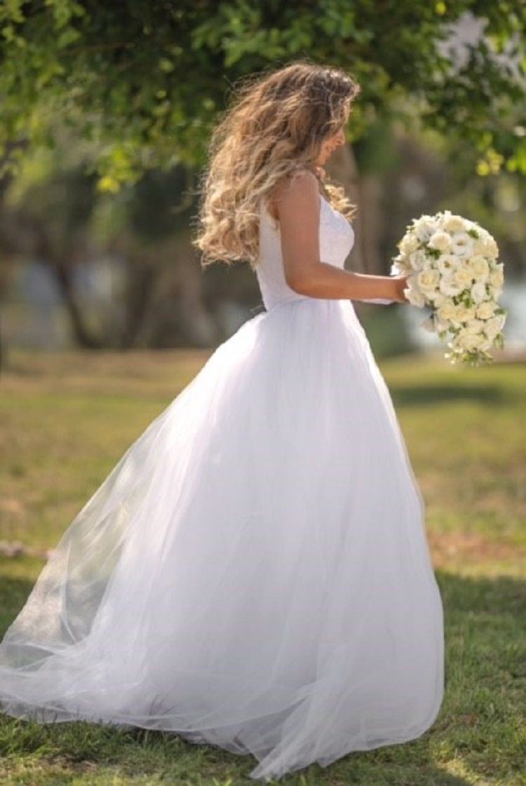 מה שהתחיל במעלית נגמר בחתונה 16