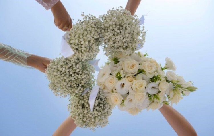 מה שהתחיל במעלית נגמר בחתונה 18