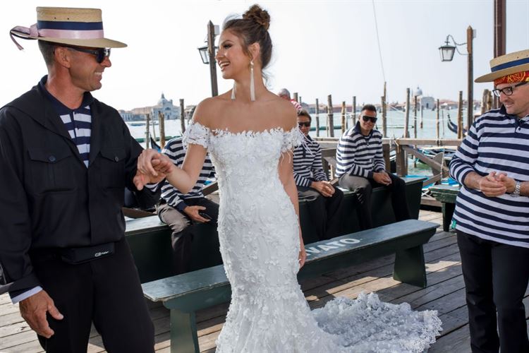 לא עוצרת: ג'ולי וינו מצטרפת לנבחרת הכוכבים בניו-יורק 5