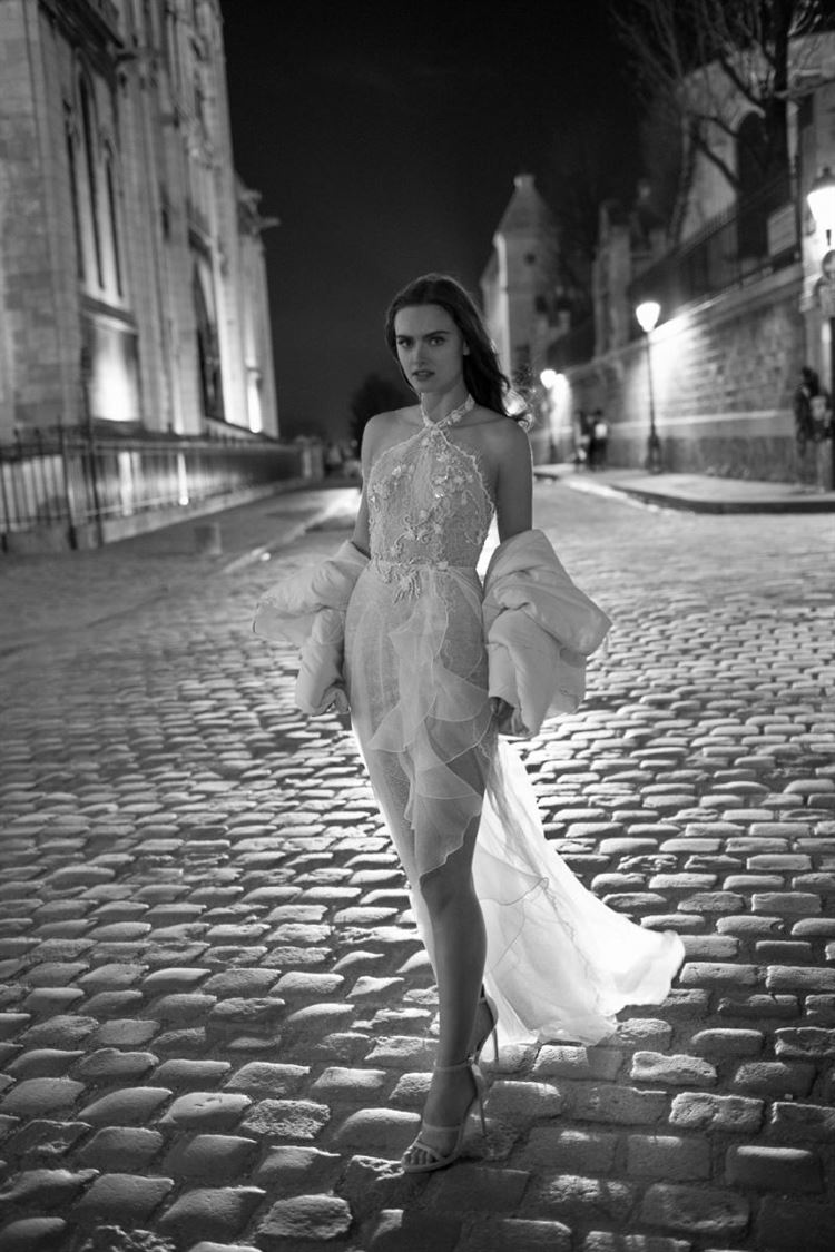 לא מתיישרות: שמלות כלה א-סימטריות 4