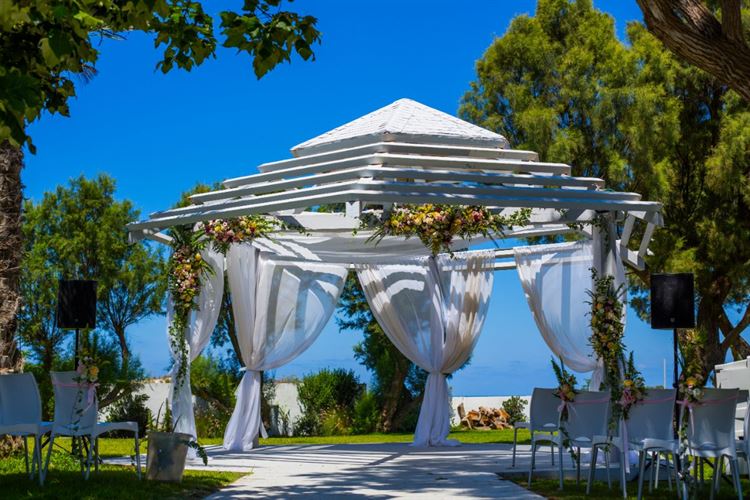 לא יאומן: הדייט הראשון שנמשך שבוע שלם 23