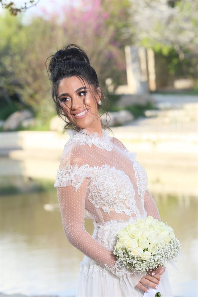 הכל נשאר במשפחה: חתונה אחת, שני זוגות 6