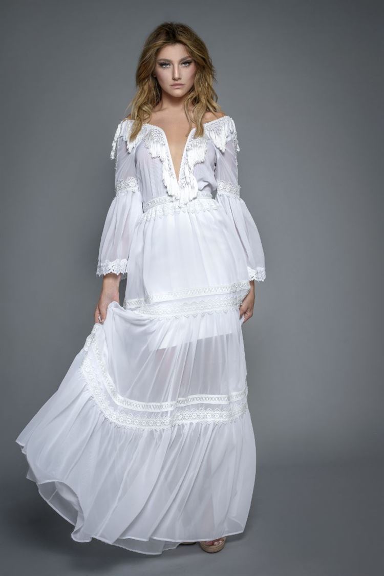 צעירה ומעוררת השראה: קולקצית הביכורים של נועה אמויאל 12