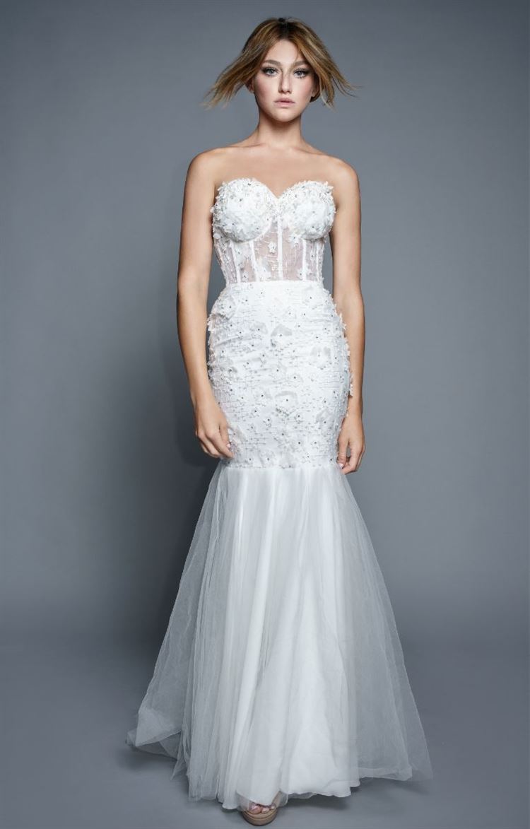 צעירה ומעוררת השראה: קולקצית הביכורים של נועה אמויאל 19