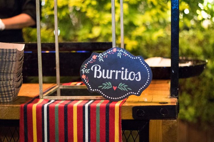 מאכלים מקומיים כמו במקסיקו, רק קרוב יותר (צילום: טל רביב)