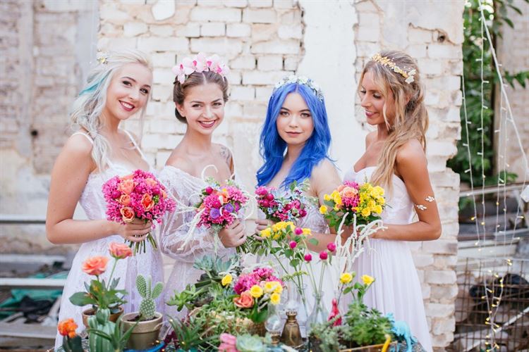 צובעים את סוכות: נואלי צבעונית מתמיד 2