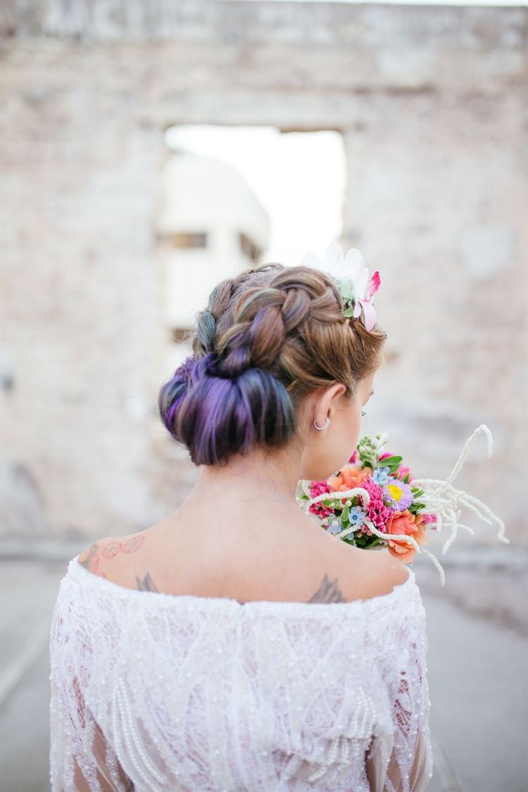 צובעים את סוכות: נואלי צבעונית מתמיד 14