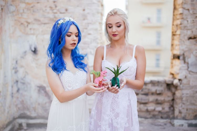 צובעים את סוכות: נואלי צבעונית מתמיד 21