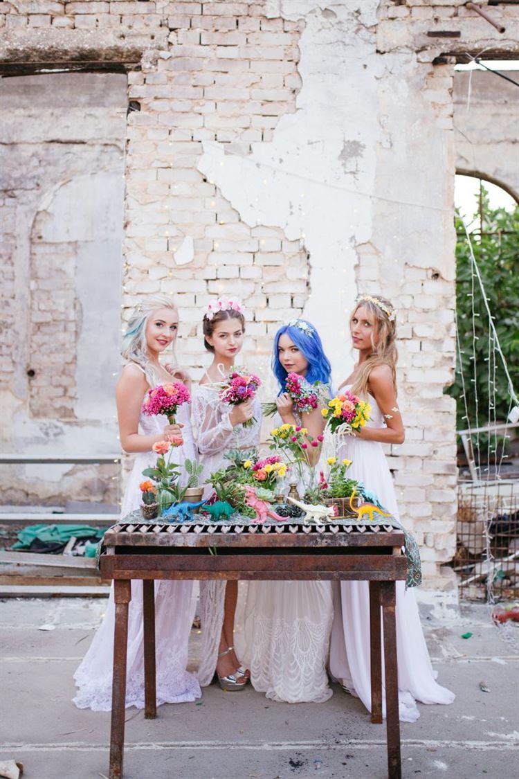 צובעים את סוכות: נואלי צבעונית מתמיד 24