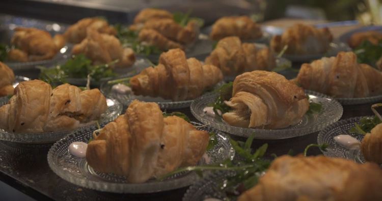 משהו התחדש פה? נסיה מציגה עולם ומלואו 17