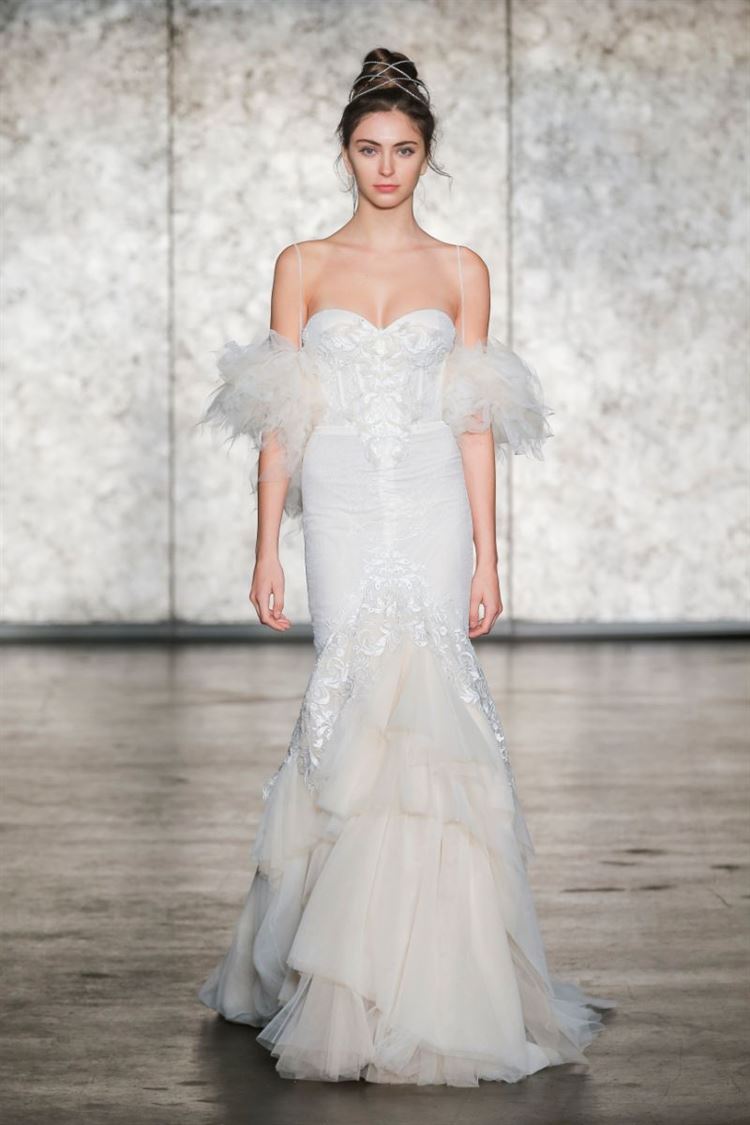 נוצצת ואופנתית מתמיד: התצוגה הכובשת של ענבל דרור 15