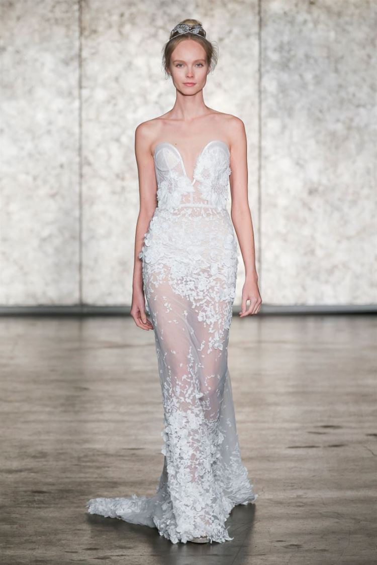 נוצצת ואופנתית מתמיד: התצוגה הכובשת של ענבל דרור 2