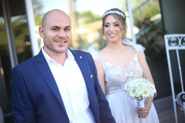 התמונה בפייסבוק, הפנצ'ר בגלגל והצעת הנישואים 6