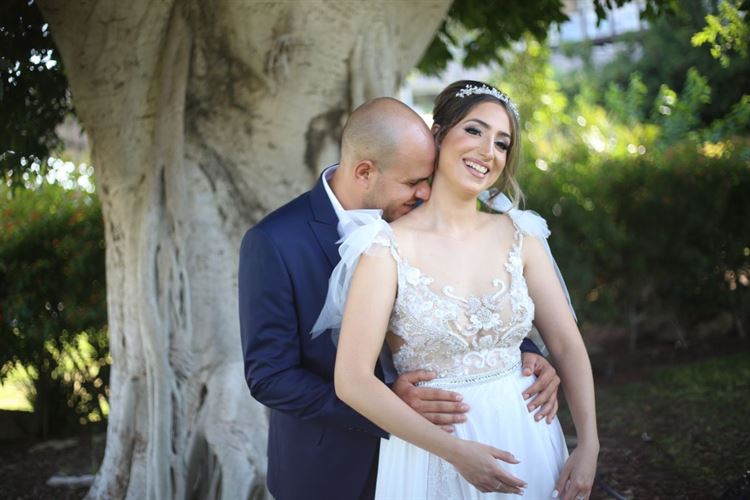 התמונה בפייסבוק, הפנצ'ר בגלגל והצעת הנישואים 2