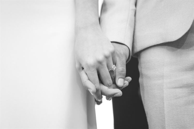 לא כמו כולם: הזוג שהחליט להיות מיוחד 15