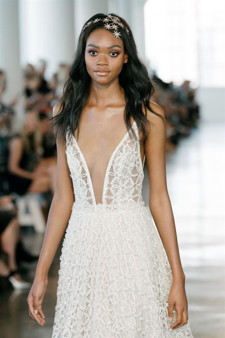 מאחורי הקלעים: הצצה לוהטת לתצוגה של ברטה 20