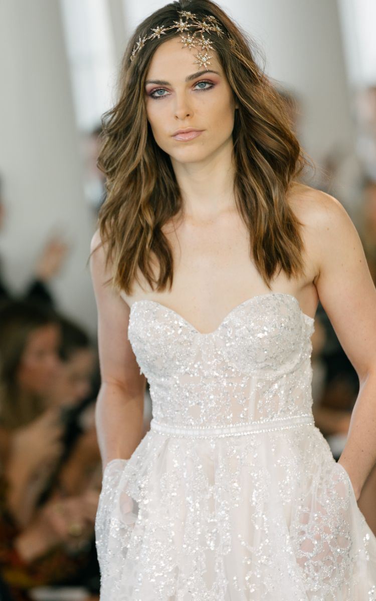 מאחורי הקלעים: הצצה לוהטת לתצוגה של ברטה 27