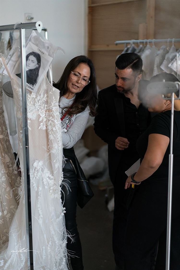 מאחורי הקלעים: הצצה לוהטת לתצוגה של ברטה 5