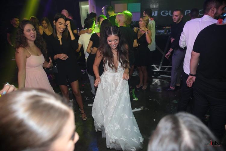 הצעת נישואין באריזת TAKE AWAY 16