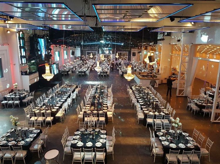 שמחה כפולה: חתונה ויום הולדת באותו התאריך 11