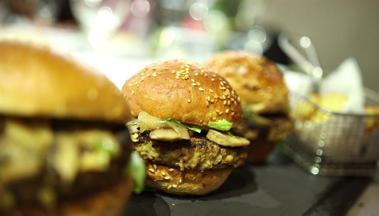 איך בוחרים תפריט מושלם לחתונה? 2