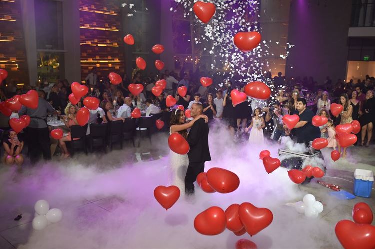 מתגעגעים לים? קבלו חתונה בקונספט קייצי ומטריף 4