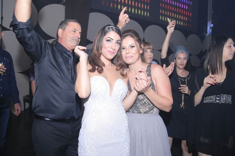 כל הסימנים הראו אחרת: הכלה שטעתה בנבואה 20