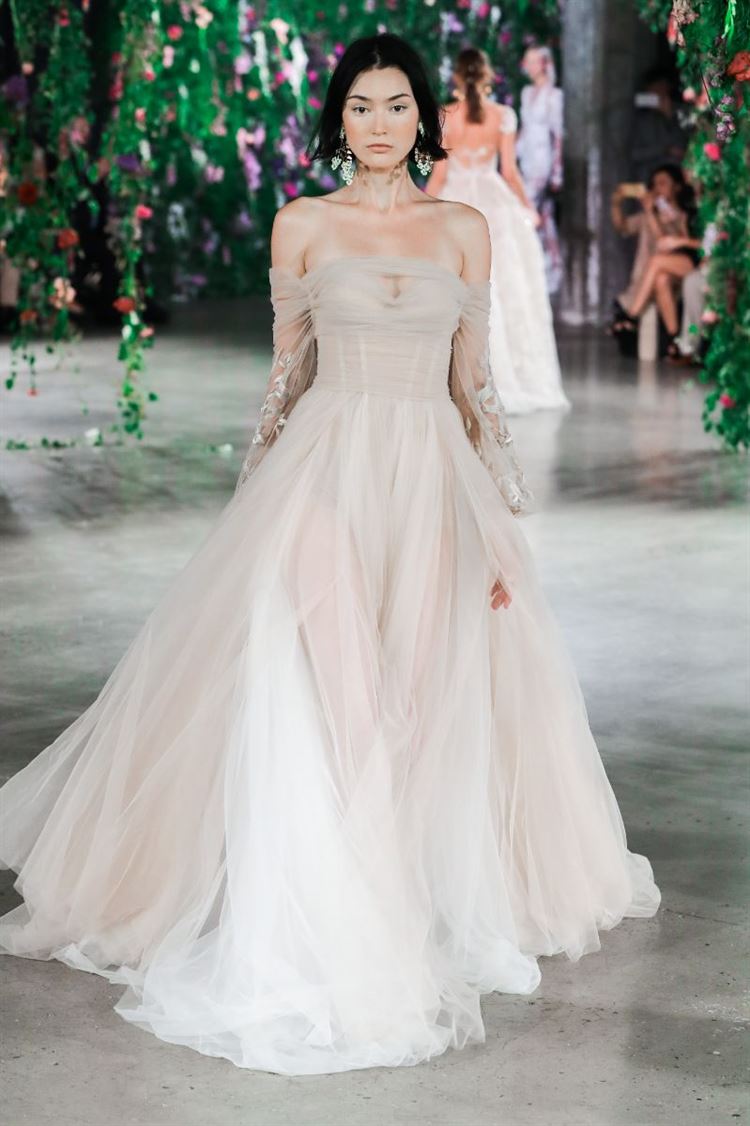 מעוררת את כל החושים: גליה להב בקולקציה חדשה 12