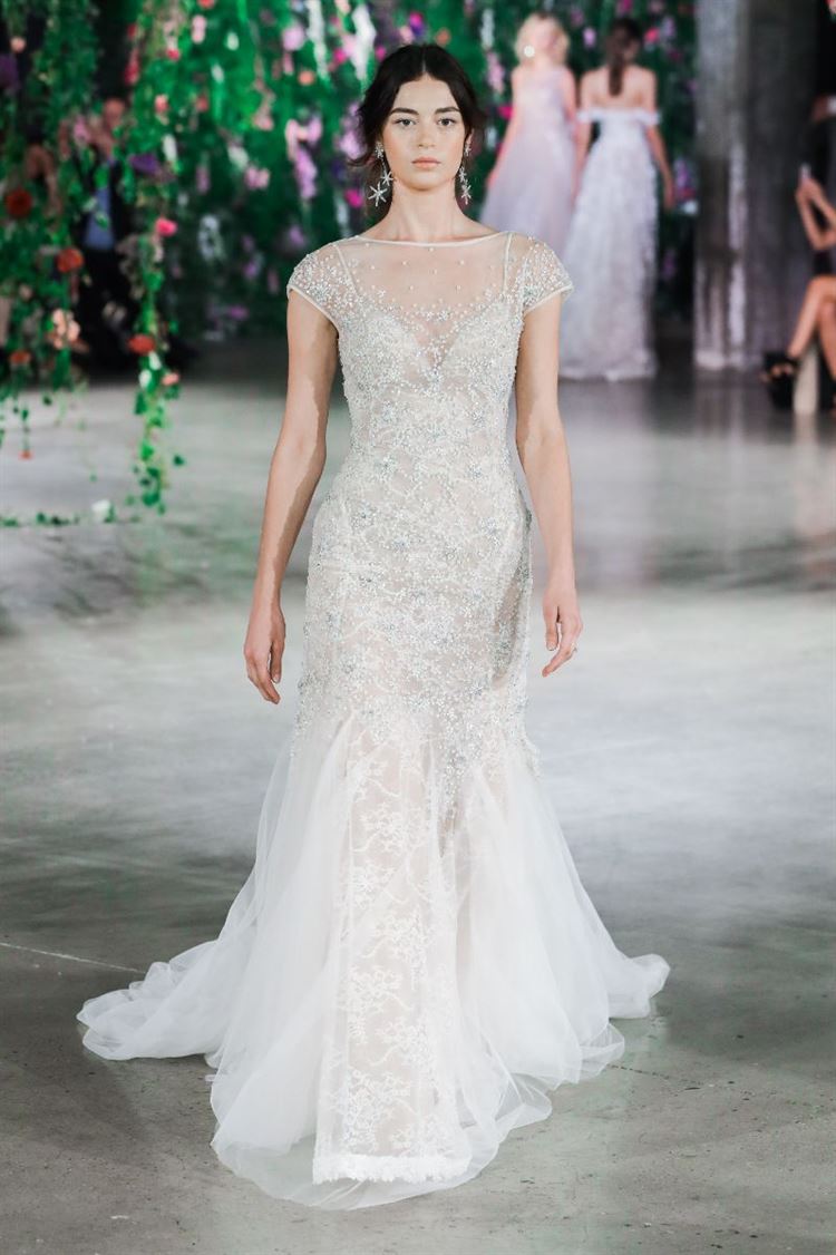 מעוררת את כל החושים: גליה להב בקולקציה חדשה 27