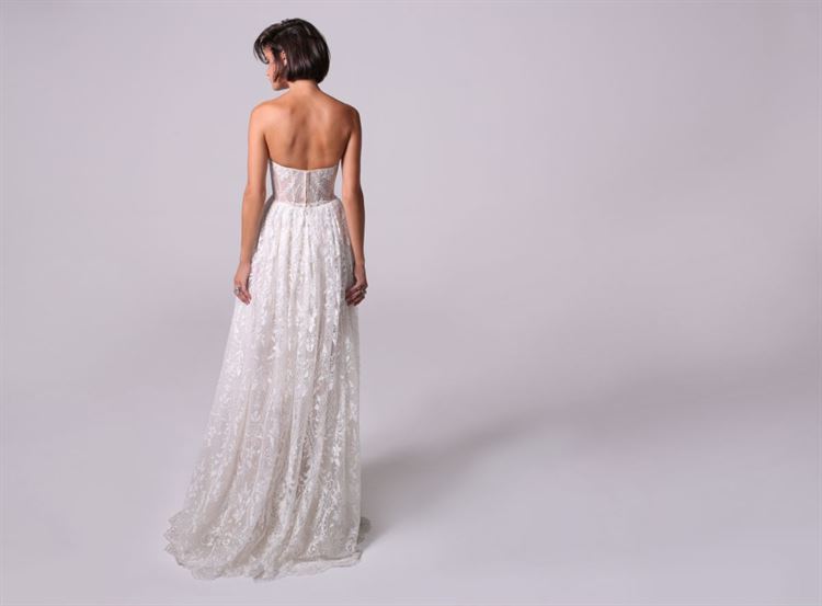 מיכל מדינה חושפת: החתונה שהולידה קטלוג חדש 5