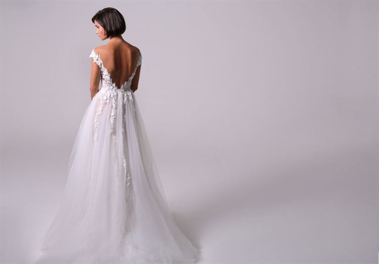 מיכל מדינה חושפת: החתונה שהולידה קטלוג חדש 21